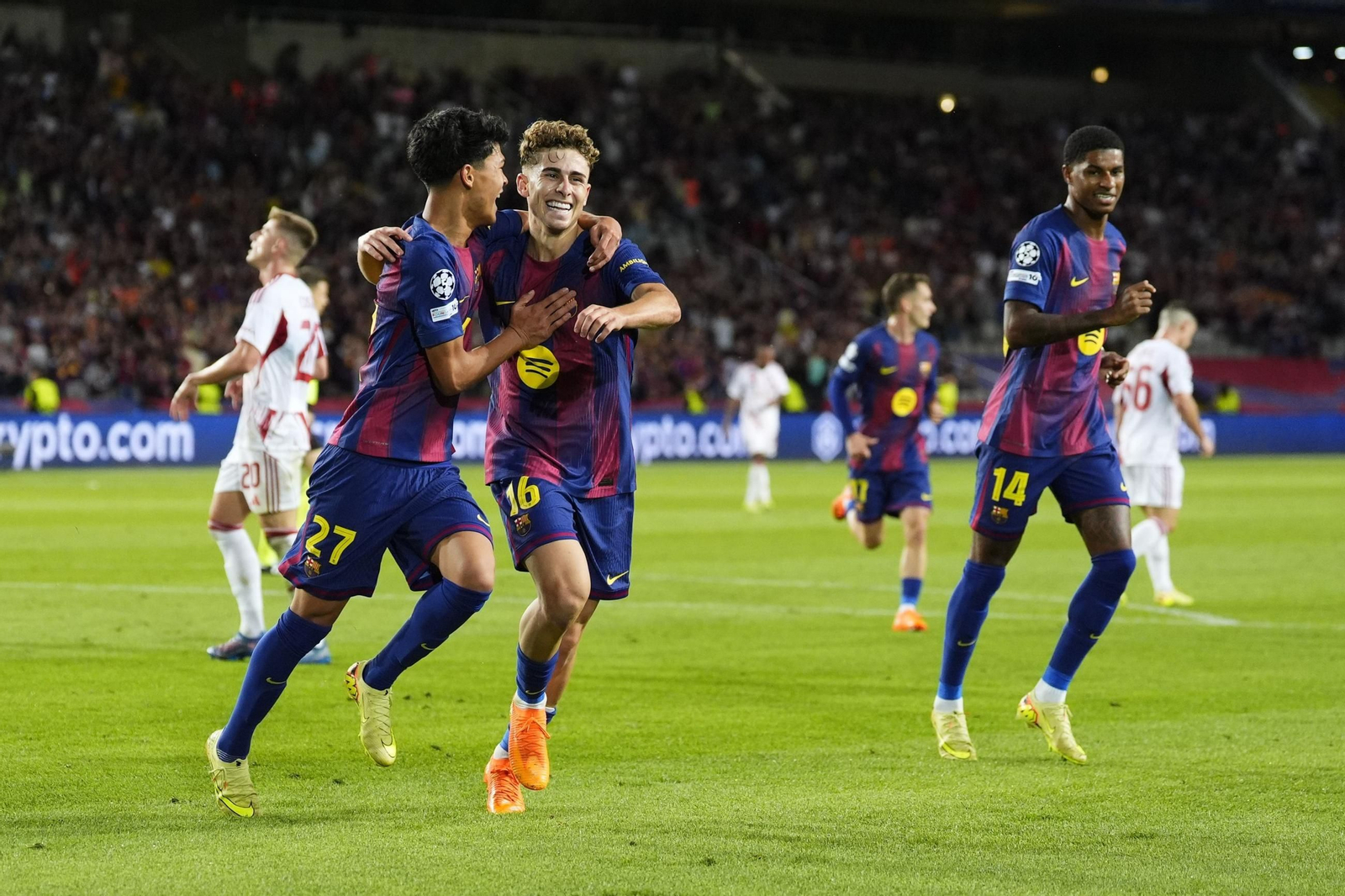 Las fotos del Barcelona-Olympiacos