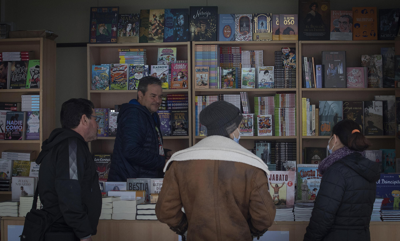 La Feria del Libro de Tomares, en imágenes
