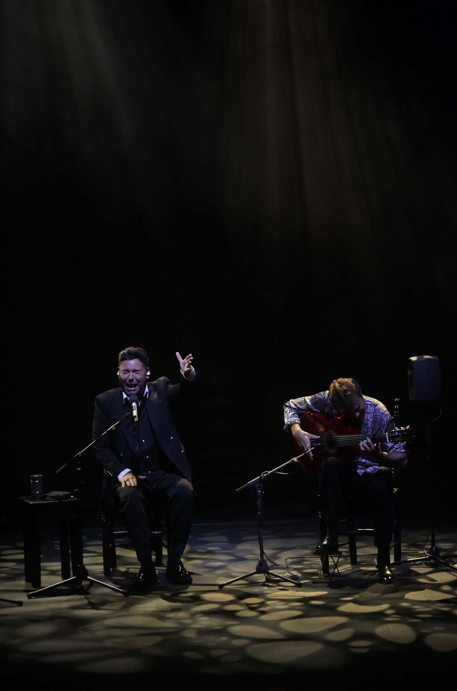 Fotos del concierto de Miguel Poveda en San Roque