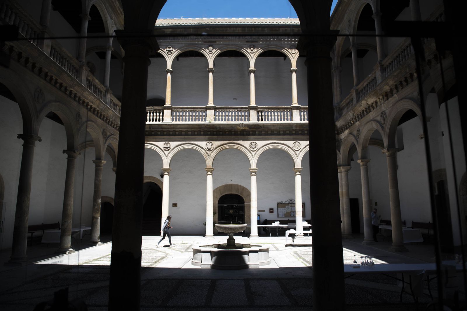 Sede del Rectorado, en el Hospital Real.