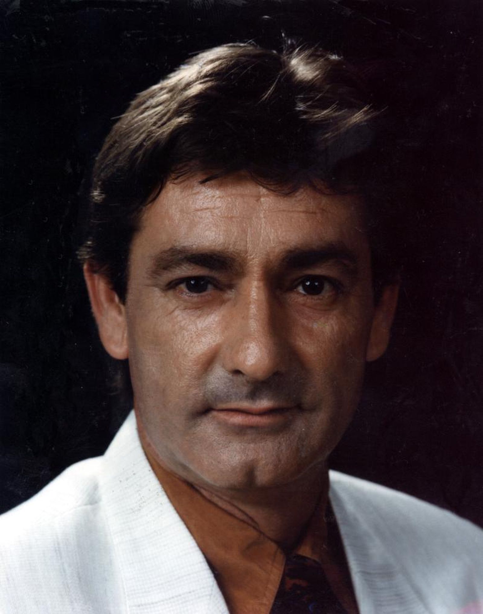 El artista Francisco Urrutia.