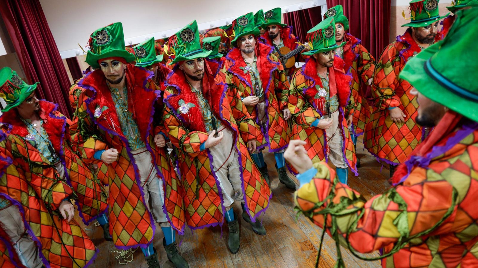 Búscate entre las mejores imágenes de la decimoctava sesión de preliminares del COAC 2025