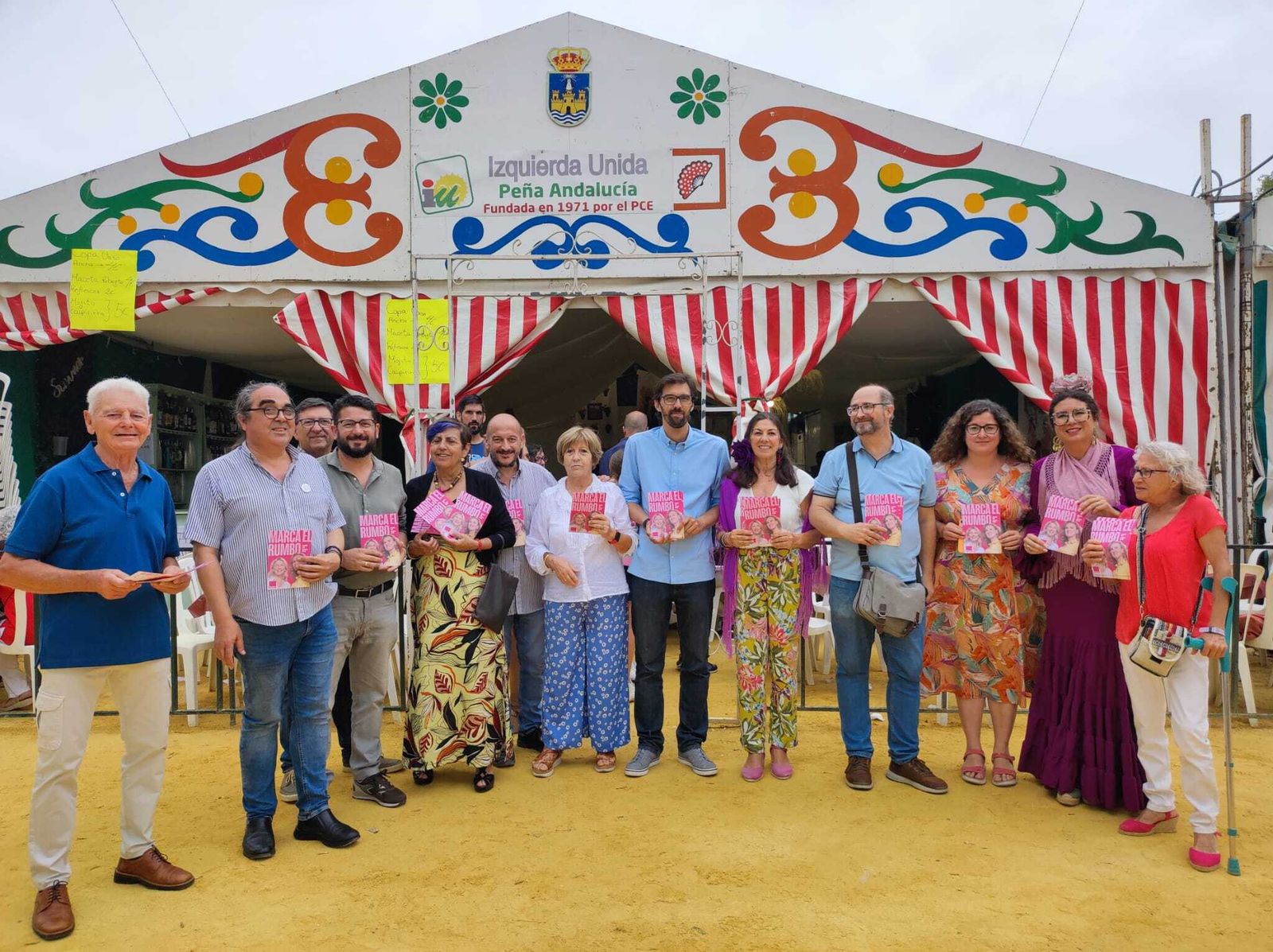 Una imagen del encuentro en la caseta de Izquierda Unida.