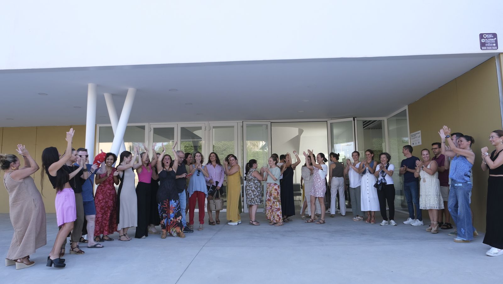 Kina Jiménez visita el Conservatorio Profesional de Danza que lleva su nombre