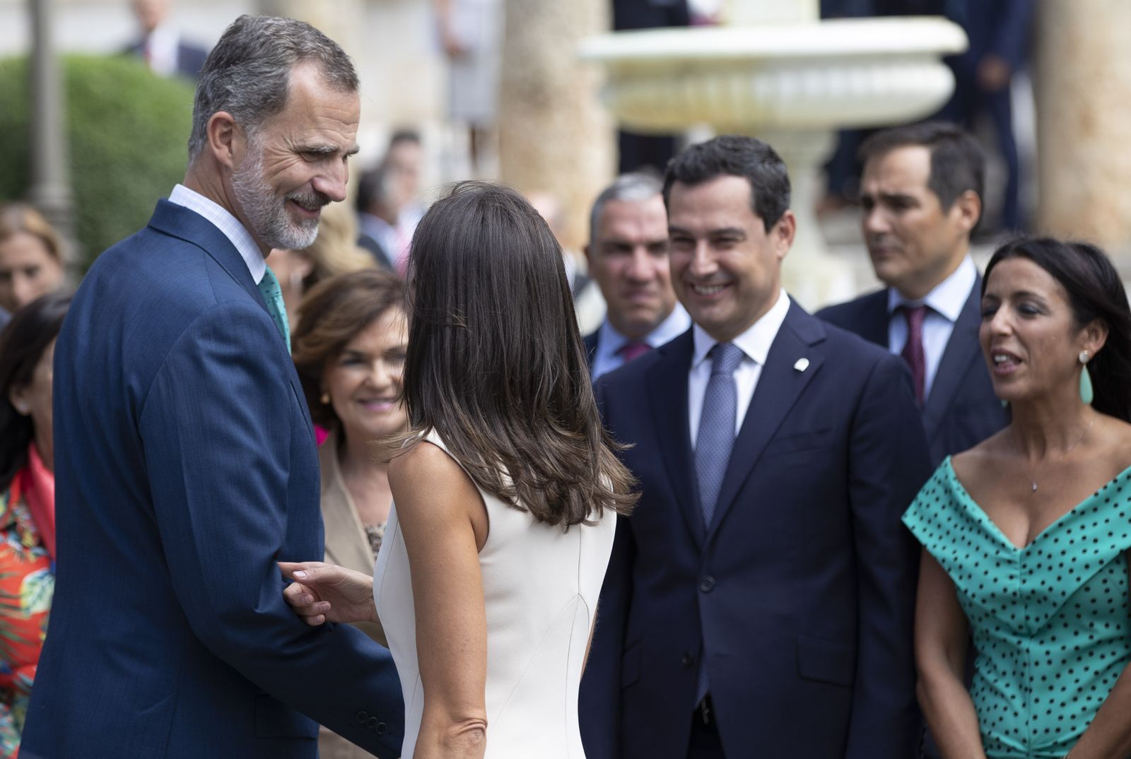 La visita de los Reyes a la exposición 'El viaje más largo', en imágenes
