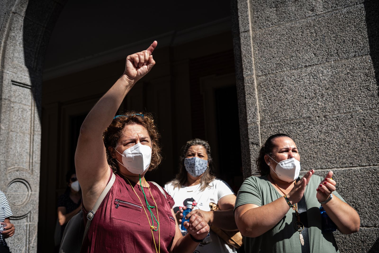 Imágenes de la concentración de los vecinos de Almonte por el servicio de urgencias