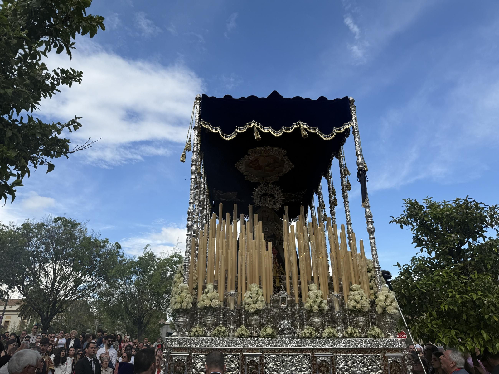 La procesión del Rescatado en este Domingo de Ramos de Córdoba, en imágenes