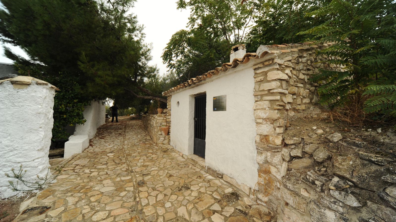Las aldeas de La Moheda y El Cedrón forman part de Cuevas Bajas.
