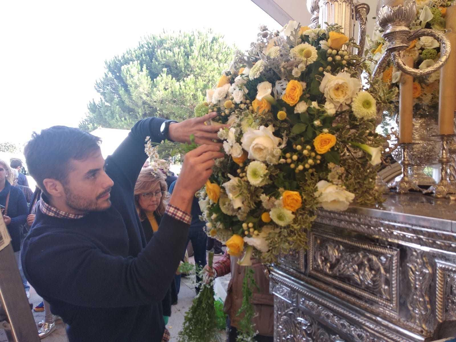 La preparación de las carretas para la procesión Magna