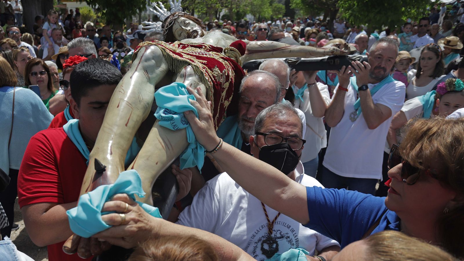 Fotos de la romería del Cristo de la Almoraima en Castellar