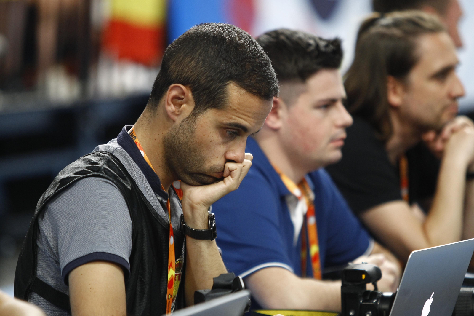 Imágenes del España-Dinamarca de la EHF Euro Cup de balonmano, en Almería