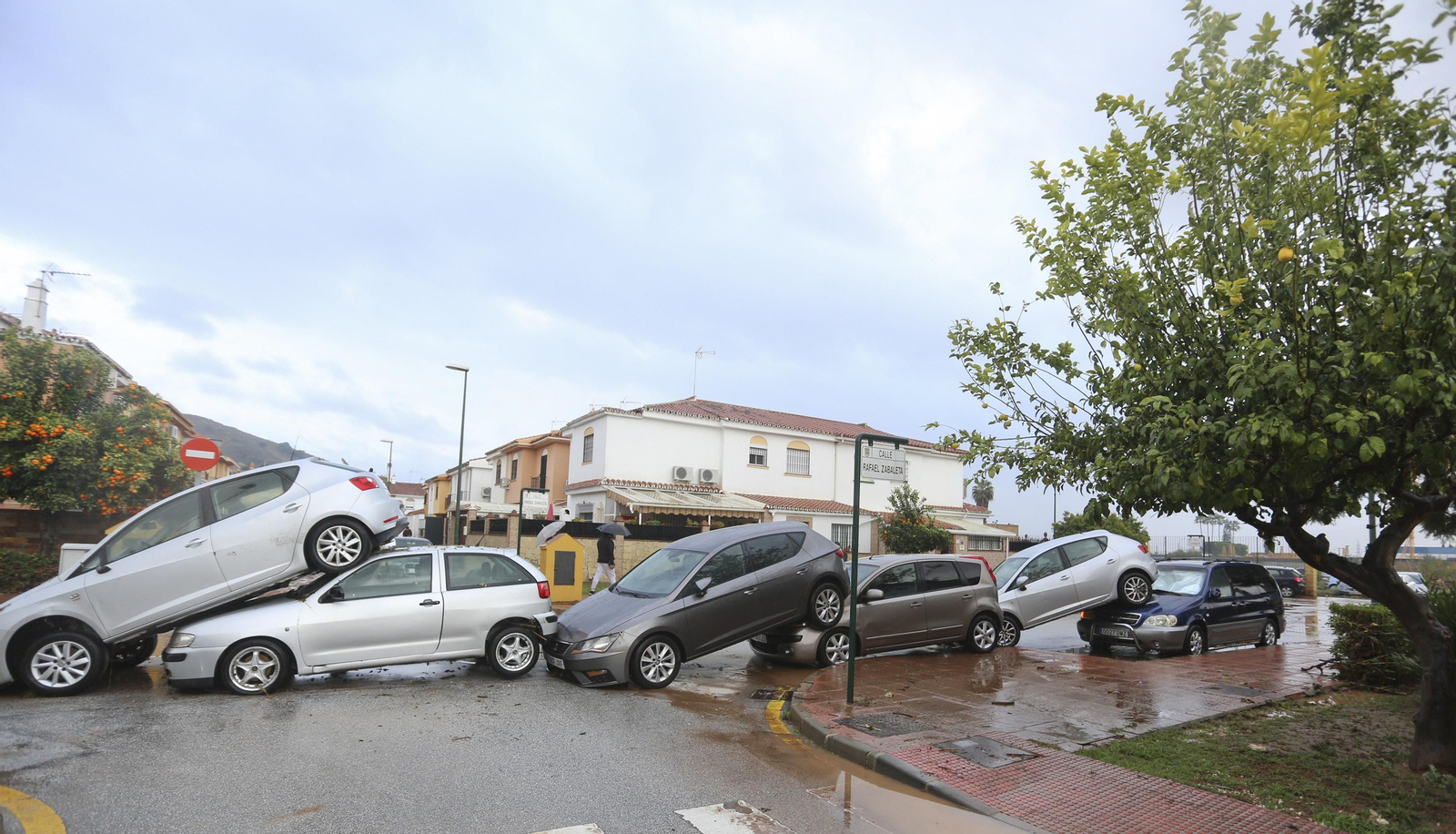 Las fotos de Campanillas inundada por el desbordamiento del río