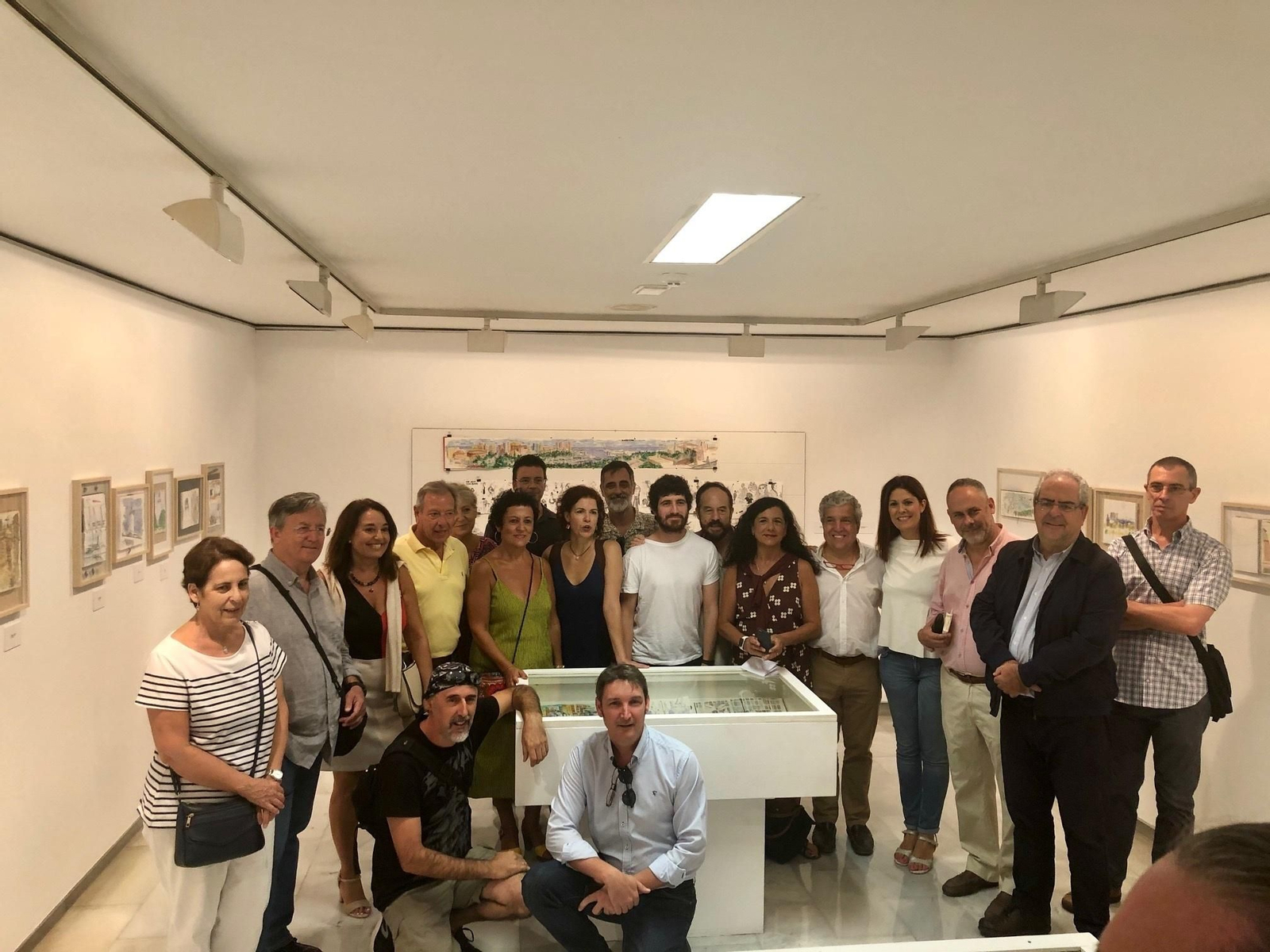 Los Urban Sketchers Málaga, en la presentación de la exposición, este jueves.