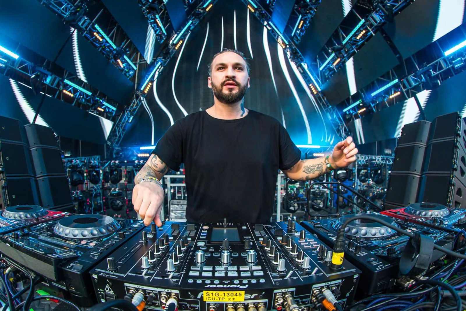 Steve Angello.
