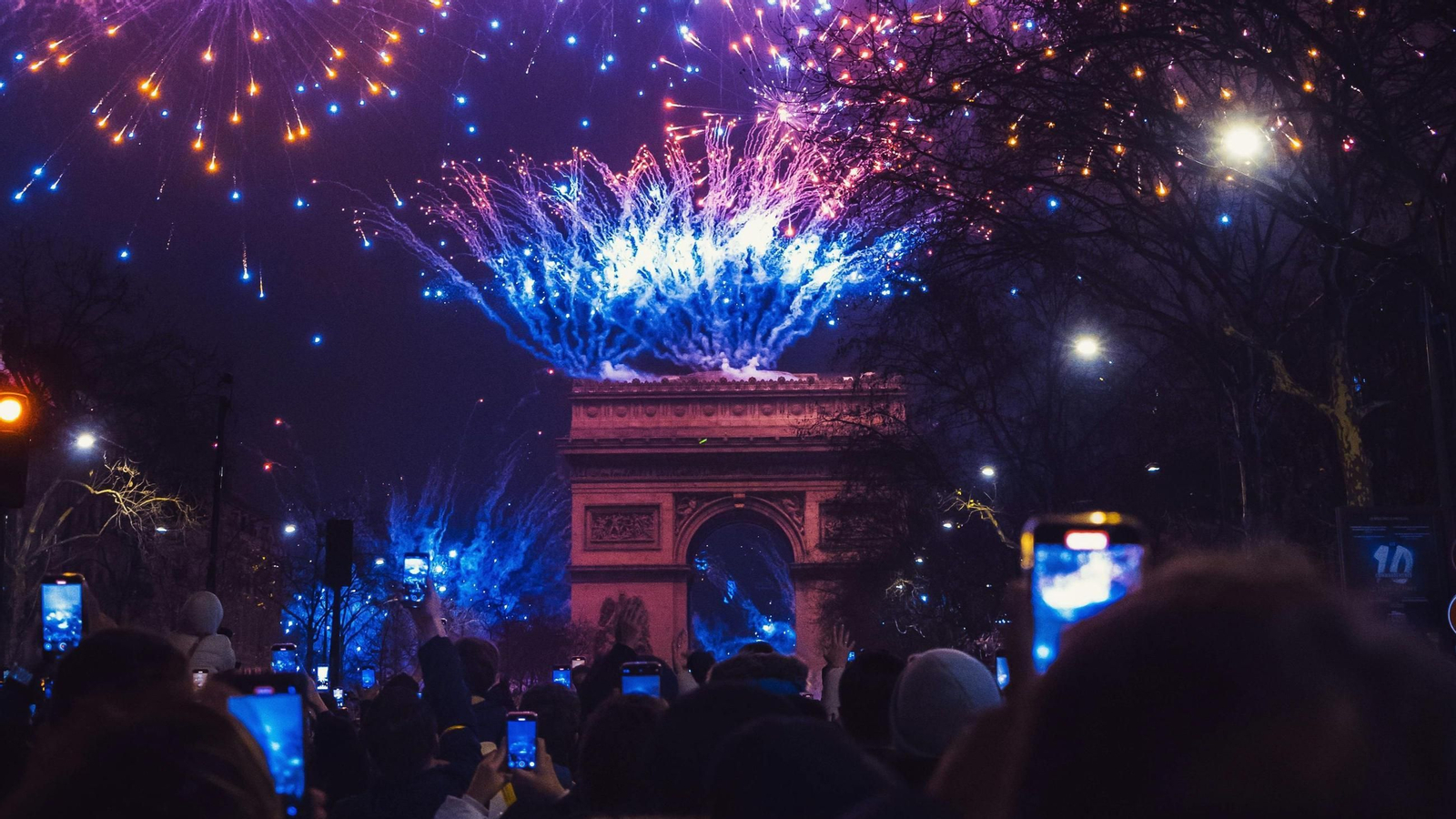 Despide el año de forma única con los destinos más mágicos para vivir una Nochevieja inolvidable