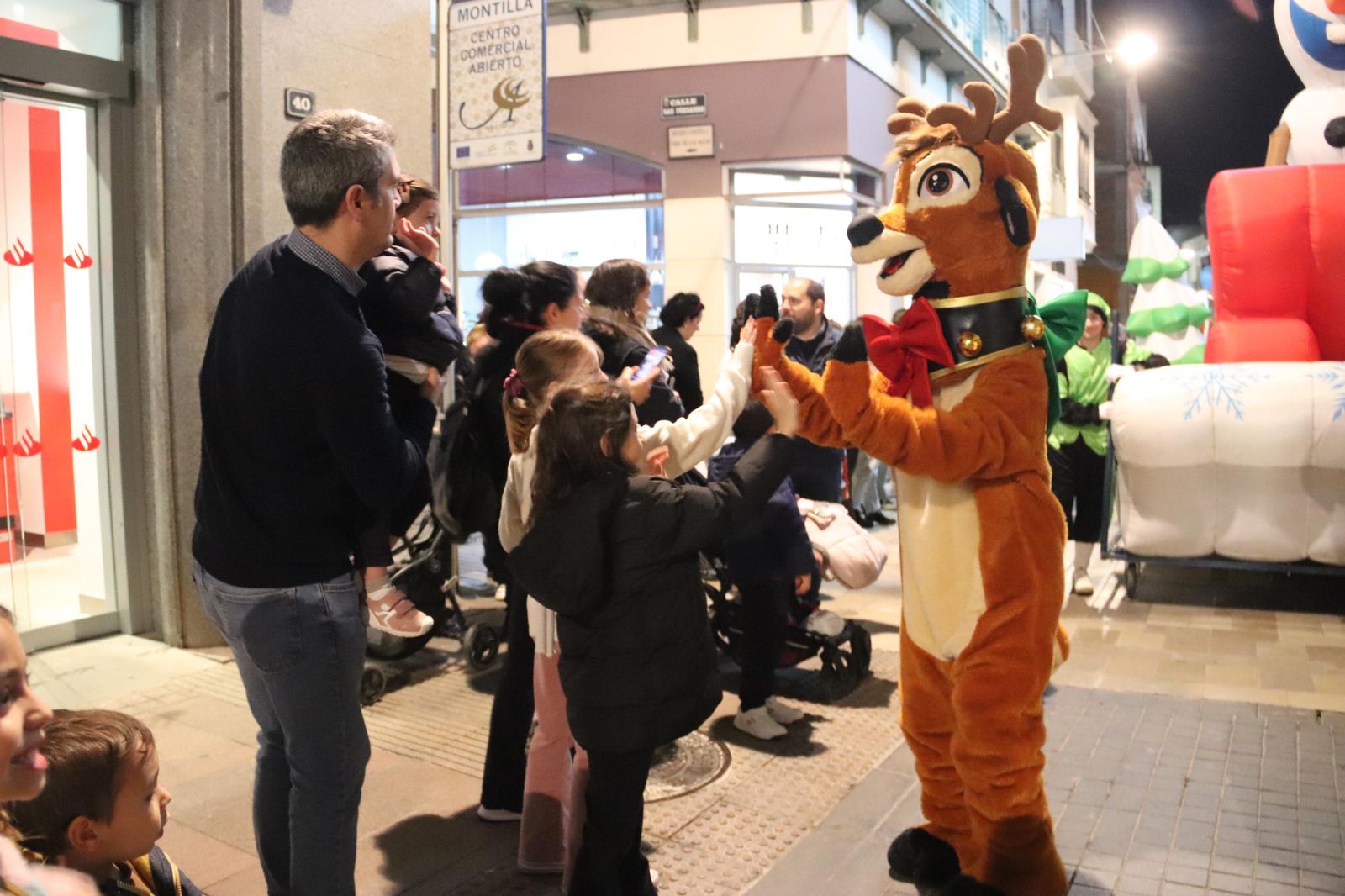 El encendido del alumbrado de Navidad en Montilla