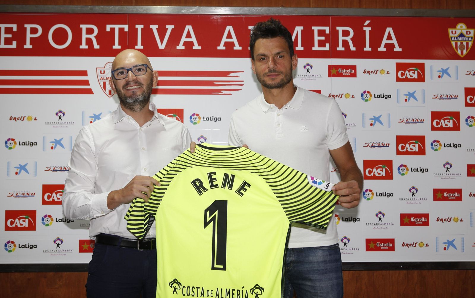 René es un seguro en la portería rojiblanca.