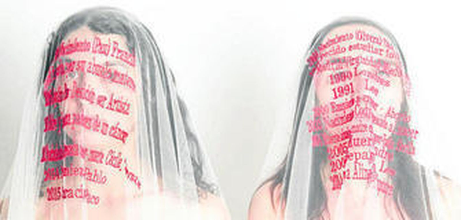 Las artistas Charo Corrales y Aline P (colectivo Bendita mujer) con su Proyecto Ruptura