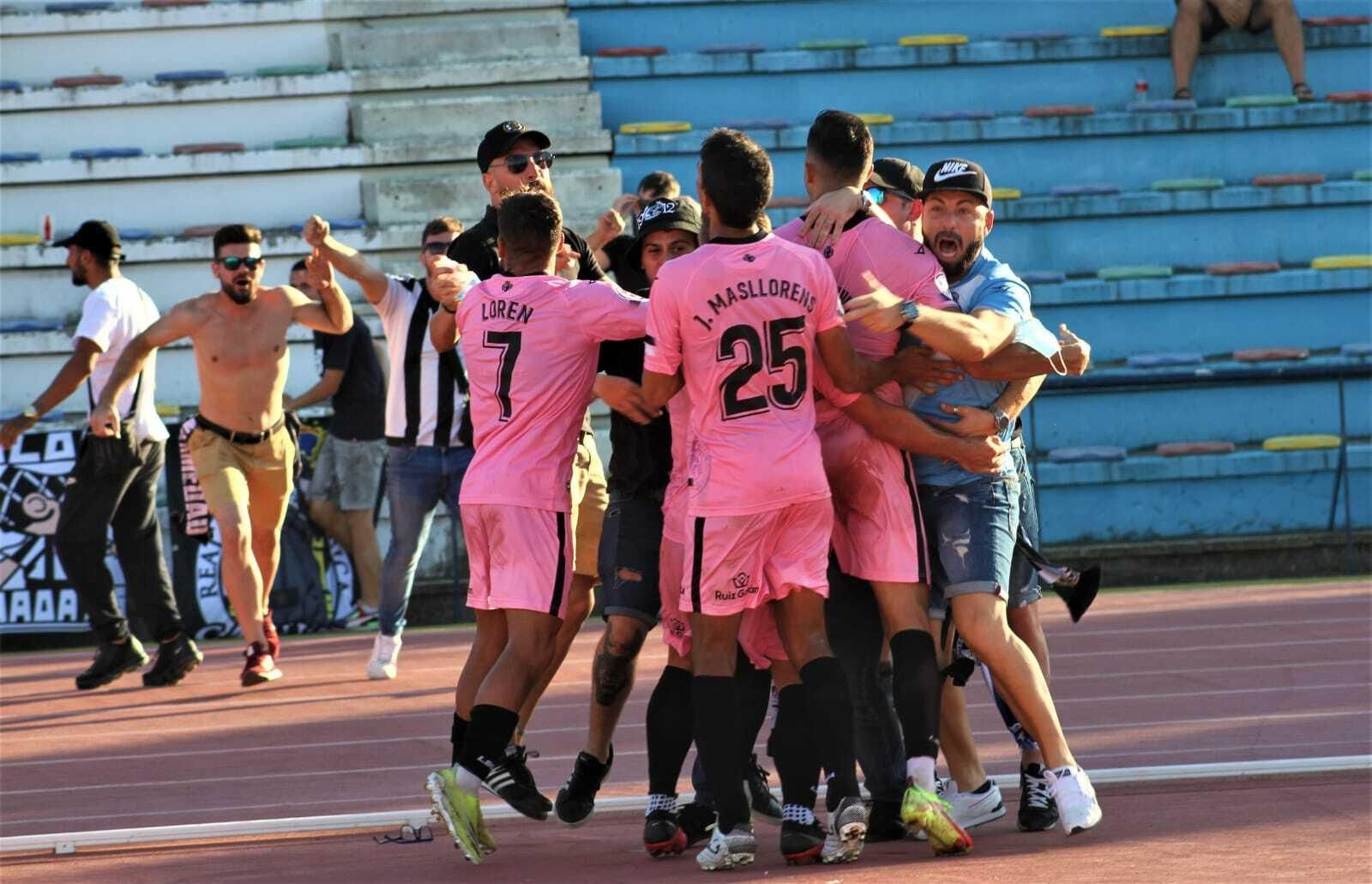 Las fotos del San Fernando-Balona