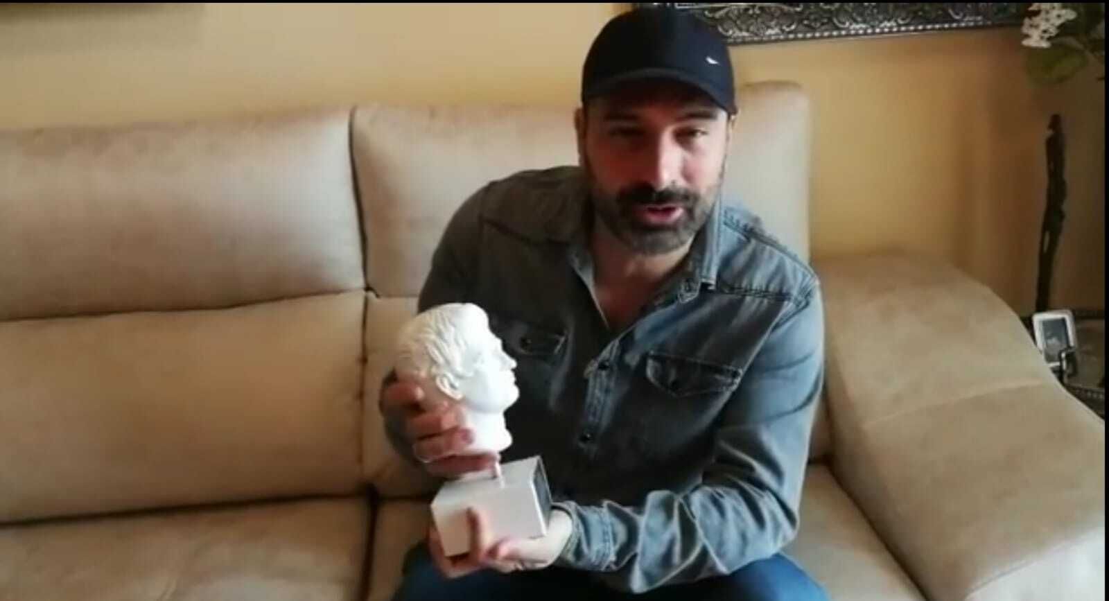 José Luis Hernández Arango ha agradecido en un vídeo el premio recibido.