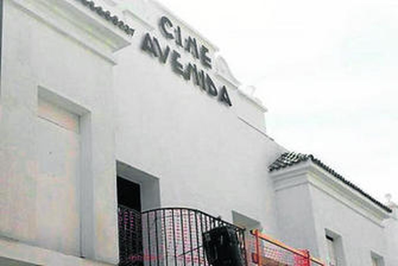 El gobierno local pretende convertir el cine Avenida en un espacio cultural.