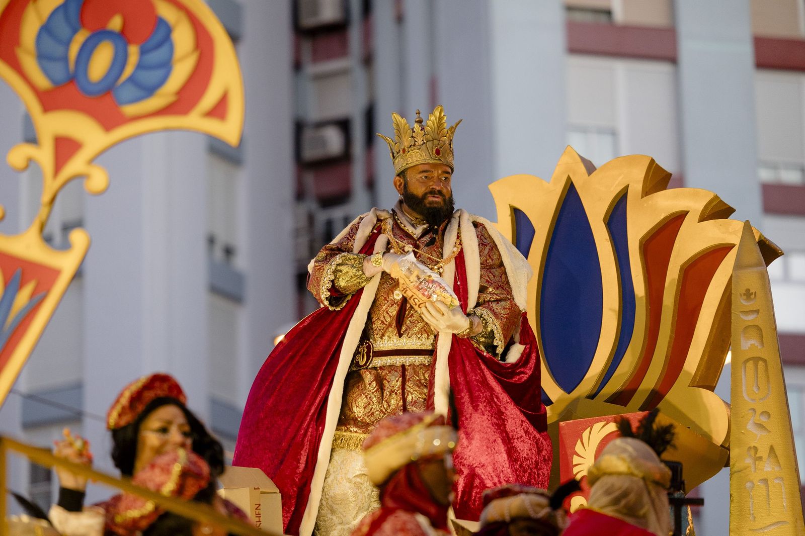Las imágenes de la cabalgata de SS.MM. los Reyes Magos en Cádiz