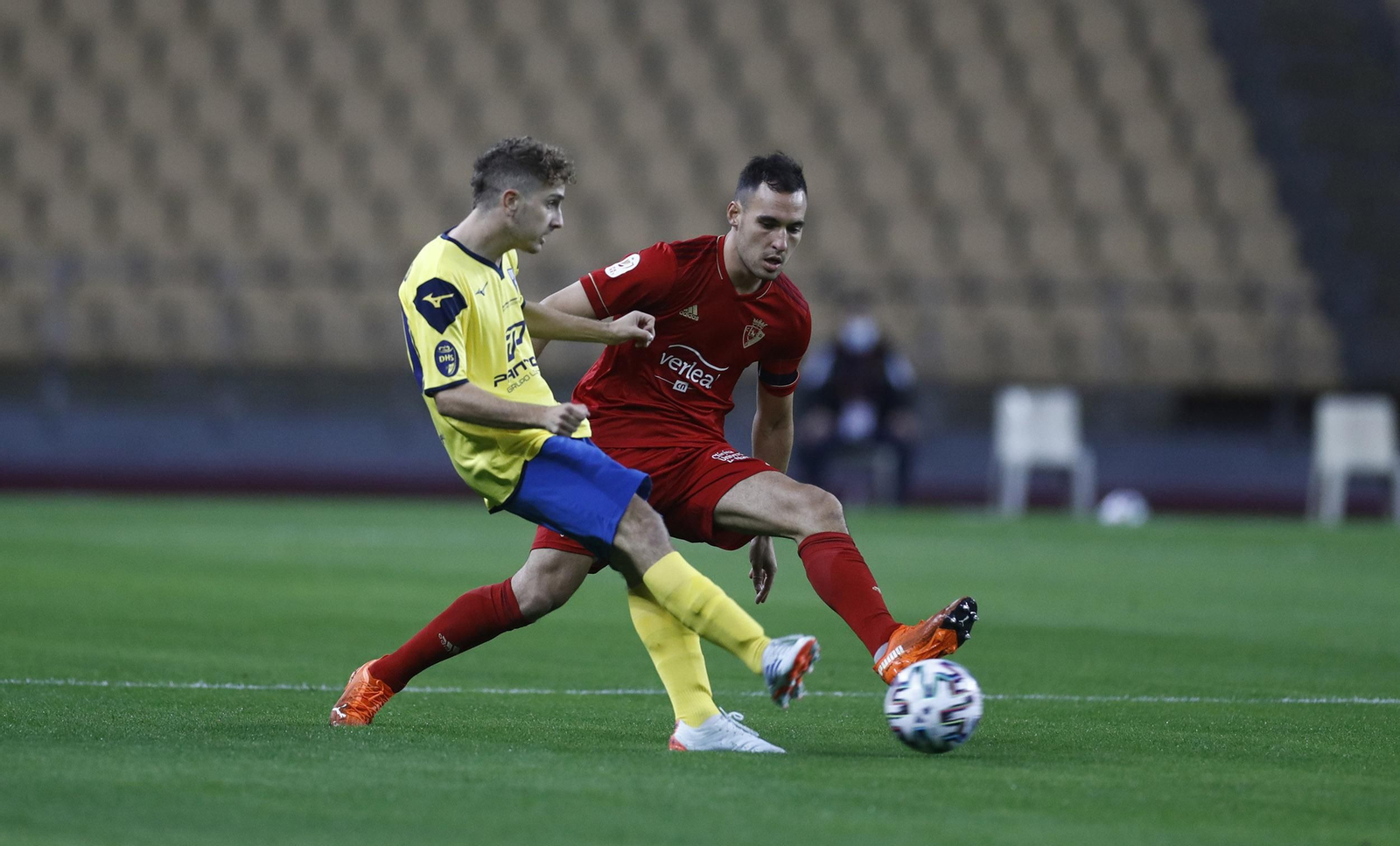 Las imágenes del Tomares-Osasuna