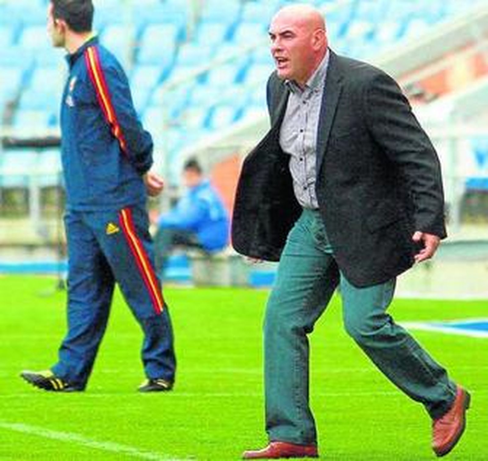 Carlos Ríos cuenta con cuatro caras nuevas para la segunda vuelta.