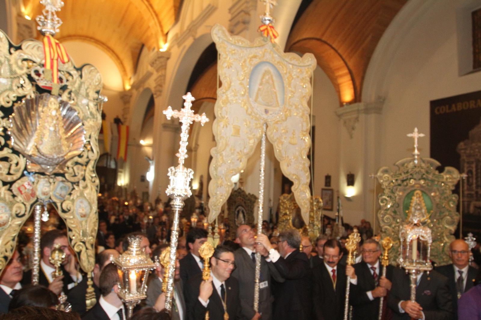 Imágenes del Recorrido del Rosario Glorioso de La Magna Rociera