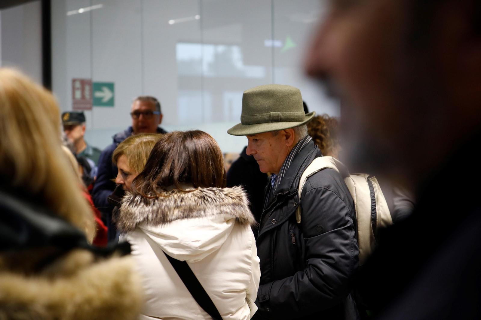 El despegue del el primer vuelo chárter a Europa en el aeropuerto de Córdoba, en imágenes