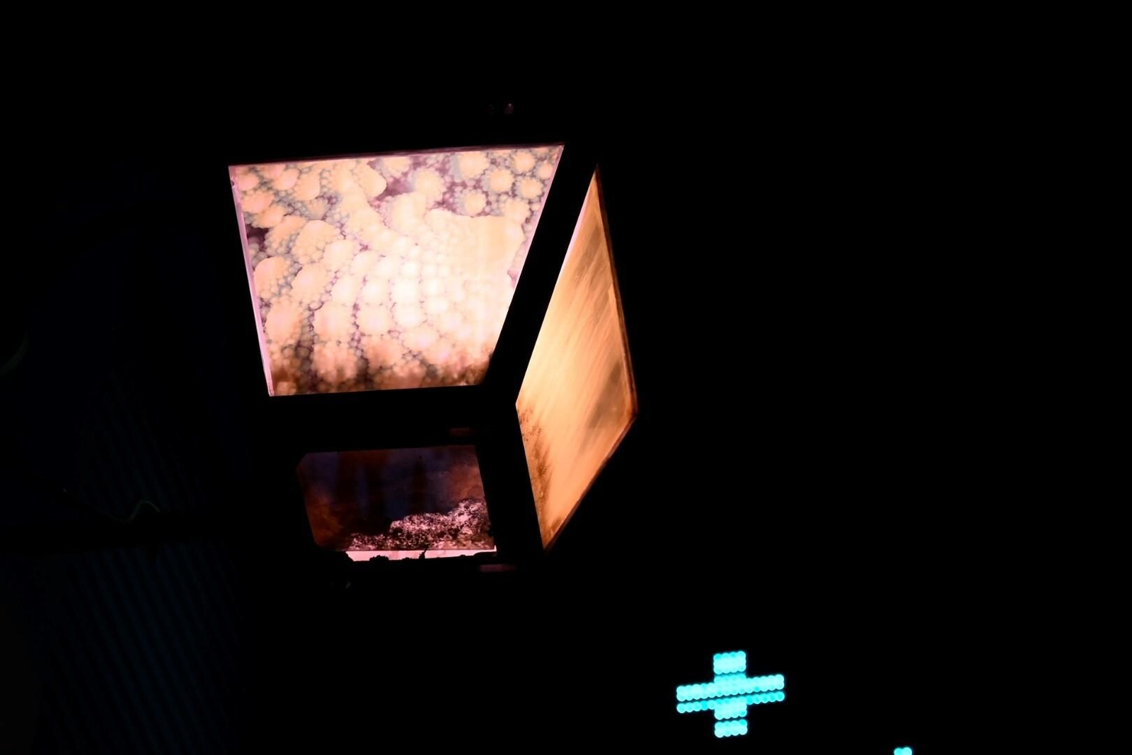 El alumbrado navideño del barrio del Alcázar Viejo de Córdoba, en imágenes