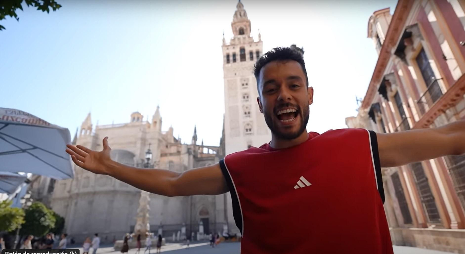 TheGrefg recorre Sevilla antes de 'La Velada del Año 5'