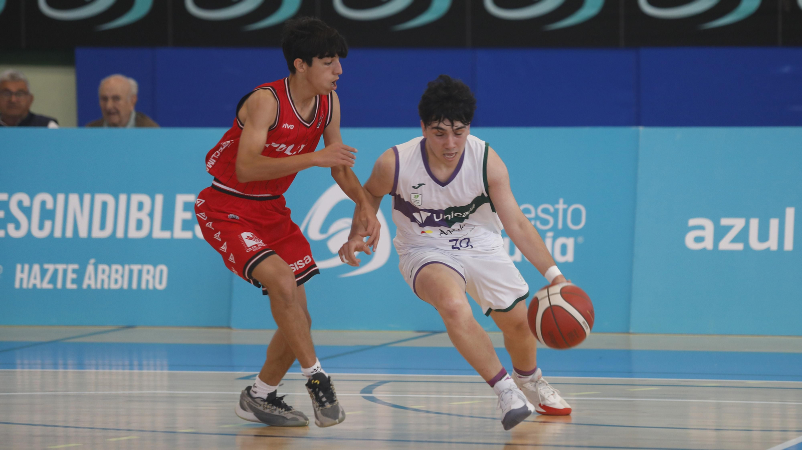 Las fotos de las semifinales del Cadeba infantil masculino de La Línea