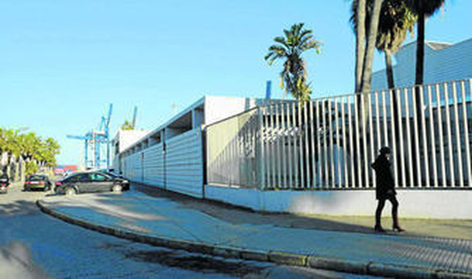 Los padres del Cornelio Balbo se plantan contra la carpa de Carnaval