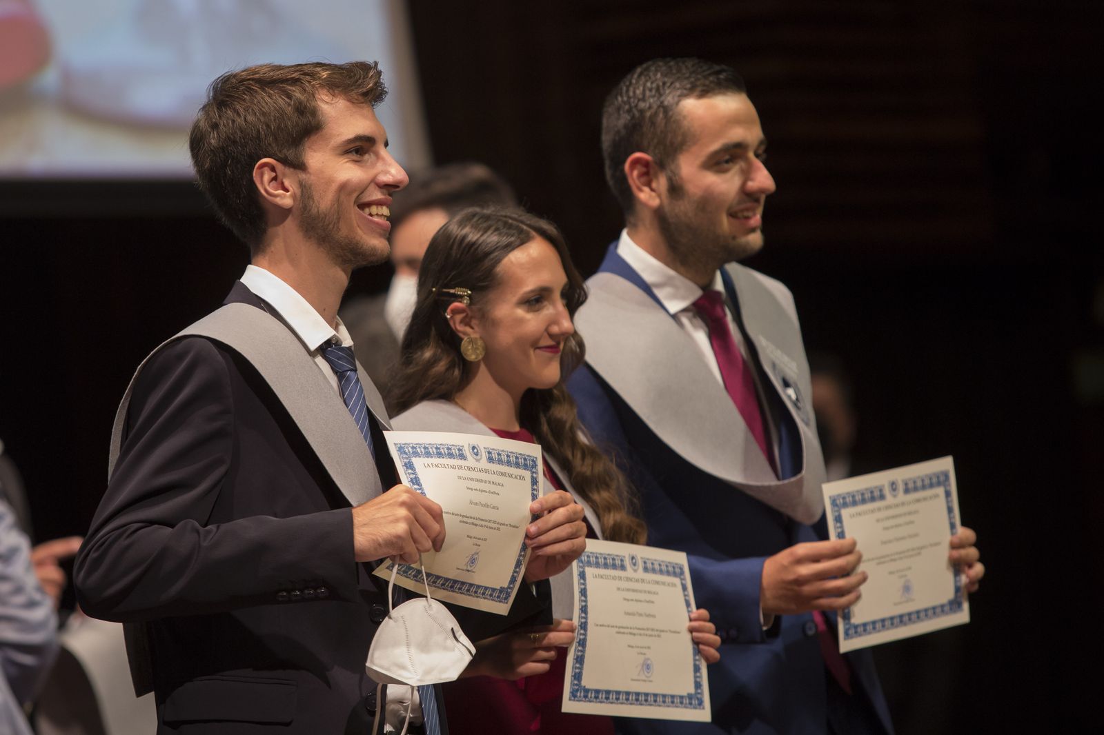 La graduación de los alumnos del Grado de Periodismo de la UMA, en fotos