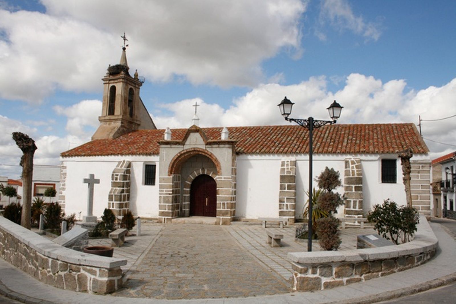 Parroquia de Santa Catalina en Fuente La Lancha