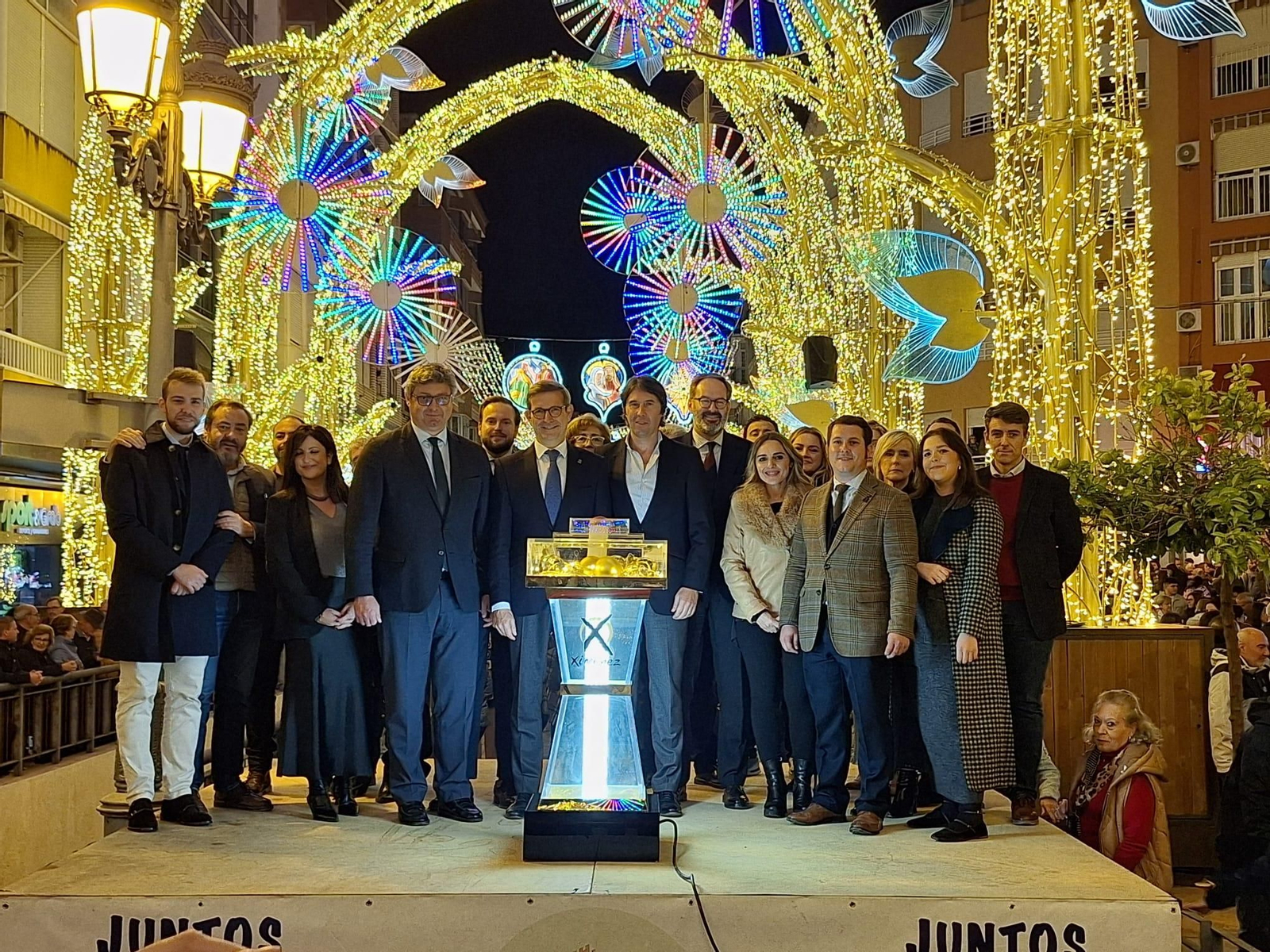 Puente Genil enciende la Navidad, en imágenes Puente Genil enciende la Navidad, en imágenes