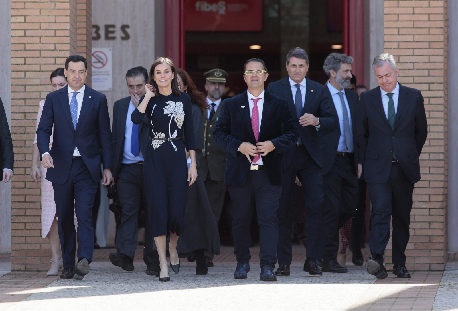 Las imágenes de la reina Leticia en el congreso de enfermedades raras