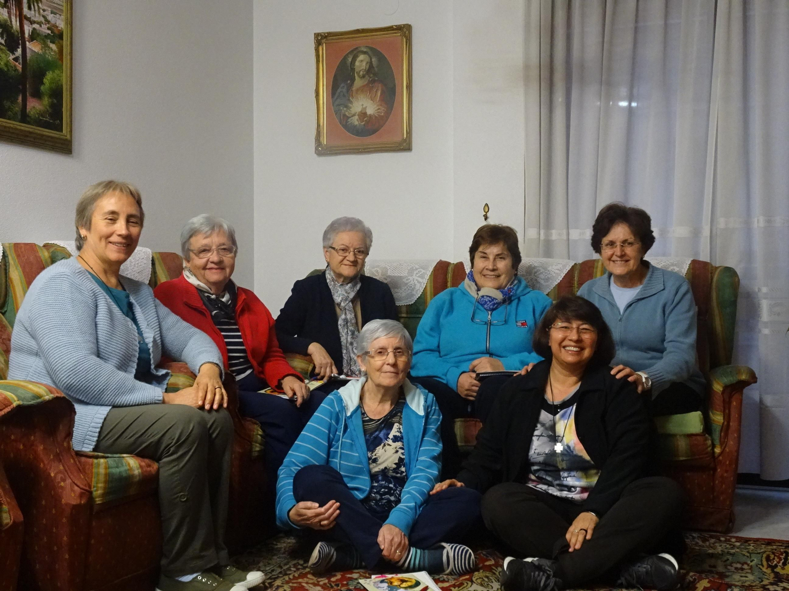 Medalla de Andalucía de la Solidaridad para las Hermanas Oblatas de Almería por su ayuda a las mujeres en situación de exclusión social