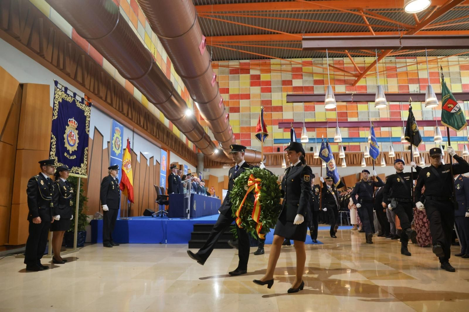 Málaga celebra el 201 aniversario de la Policía Nacional con casi 4.000 agentes, en imágenes