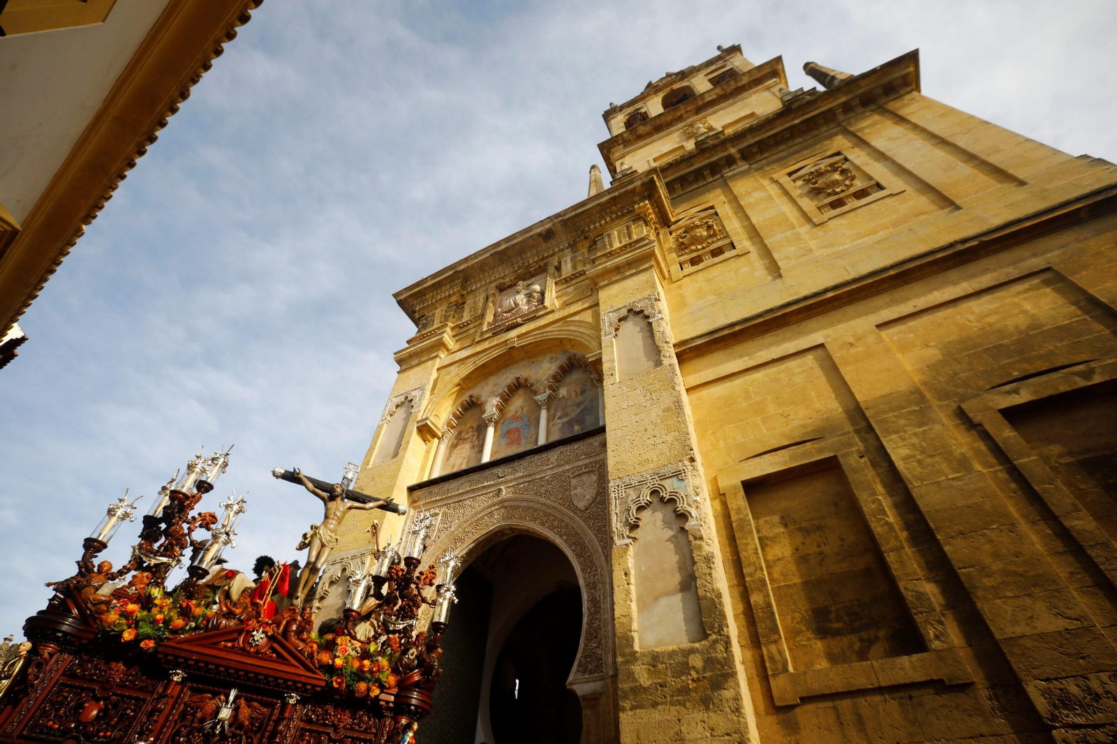 Martes Santo en Córdoba: procesión de la Hermandad de la Agonía