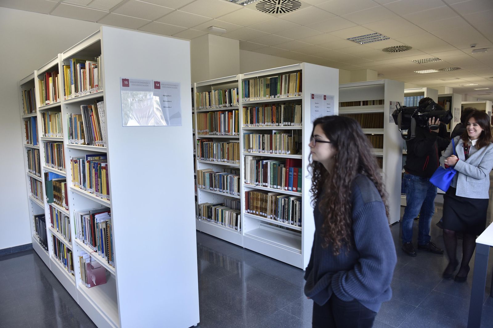 La inauguración de la Biblioteca de la Hispalense, en imágenes