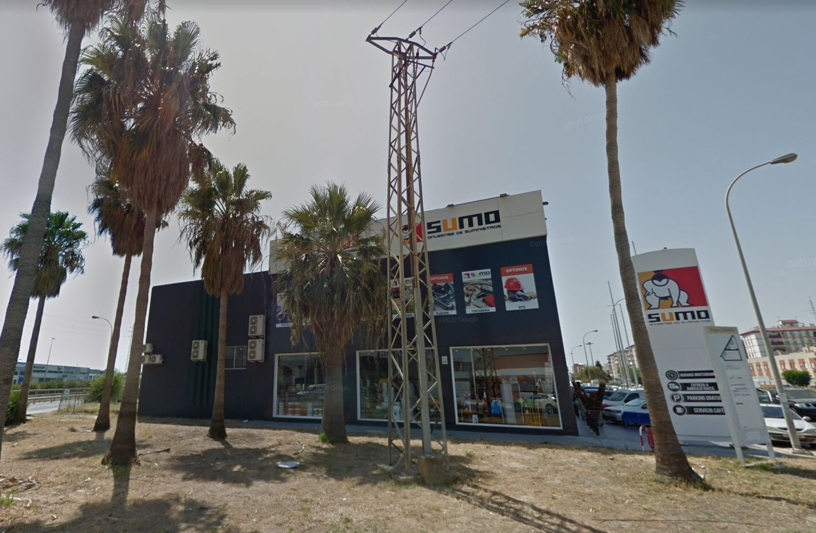 El negocio del polígono La Esperanza de Huelva asaltado por el caco en 2019.