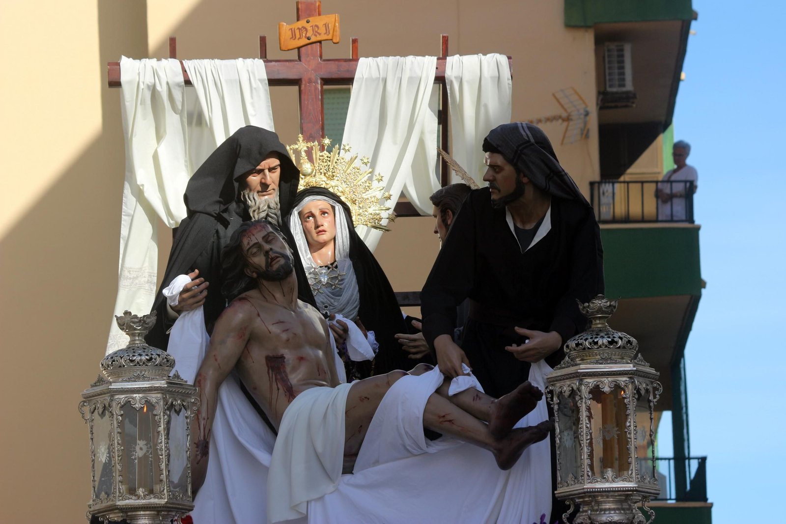 Las imágenes del Lunes Santo en Puerto Real 2023: Los Dolores