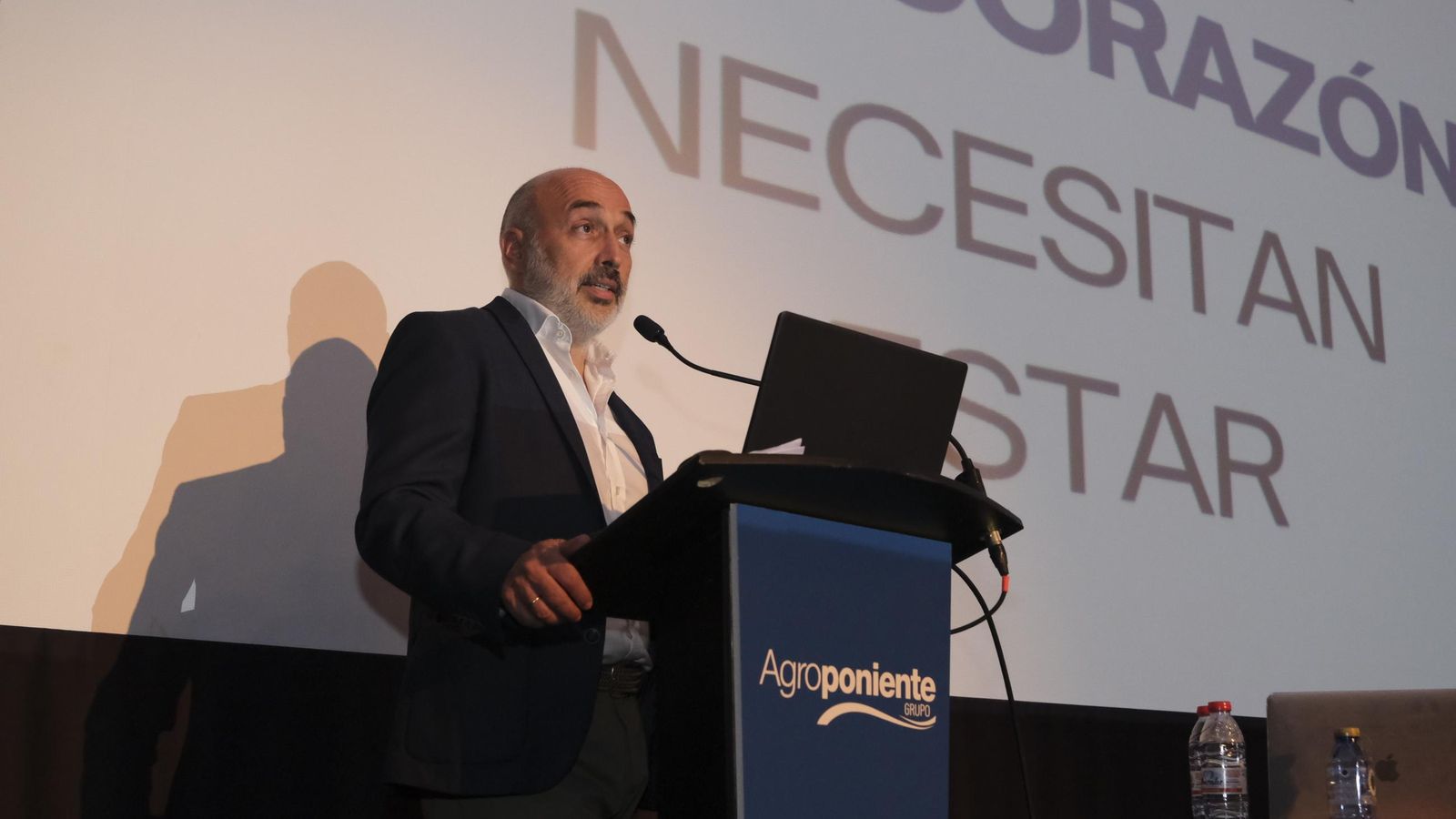 Imanol Almudí, CEO de Agroponiente.