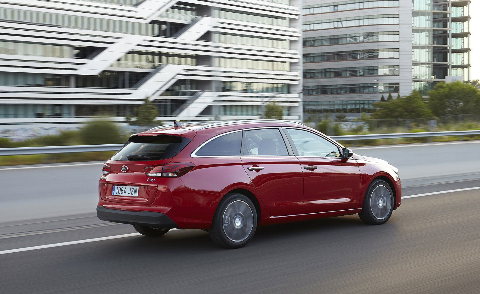 Este nuevo i30 CW es la variante familiar del i30.