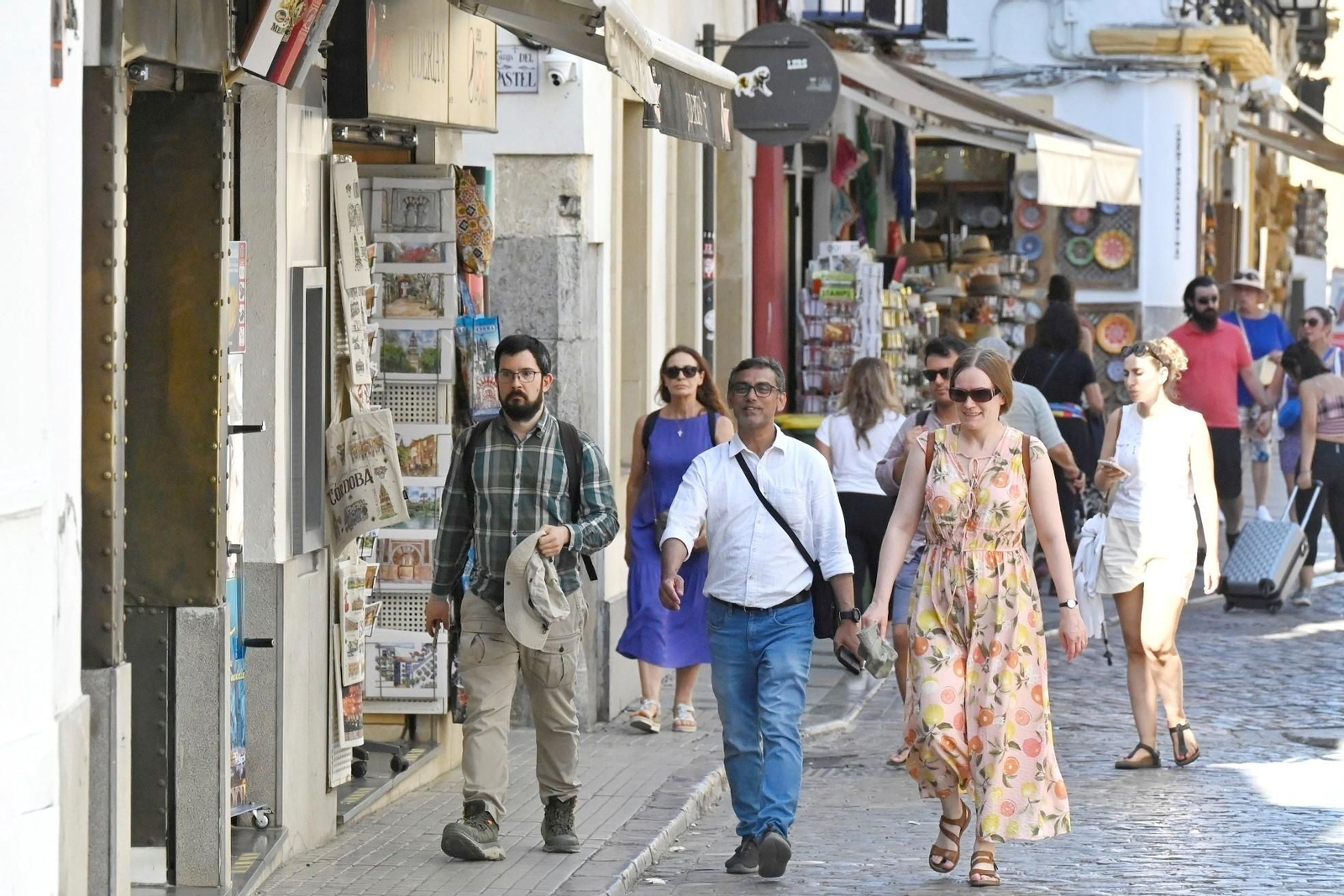 Las imágenes de un sábado de temperaturas suaves para disfrutar de Córdoba en verano