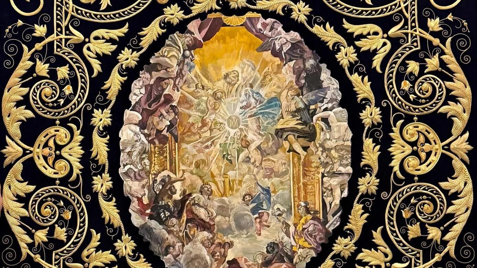 Nuevo paso de palio de la Virgen del Mayor Dolor de Granada, Octubre 2025