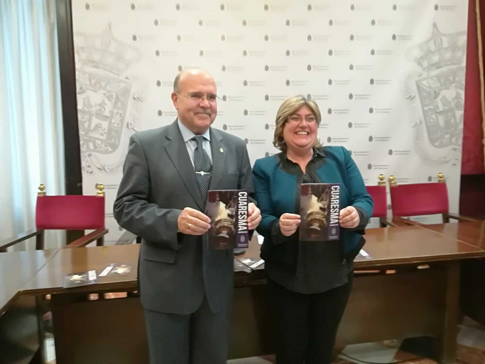 Ana Muñoz y Roberto Martín han presentado hoy la guía