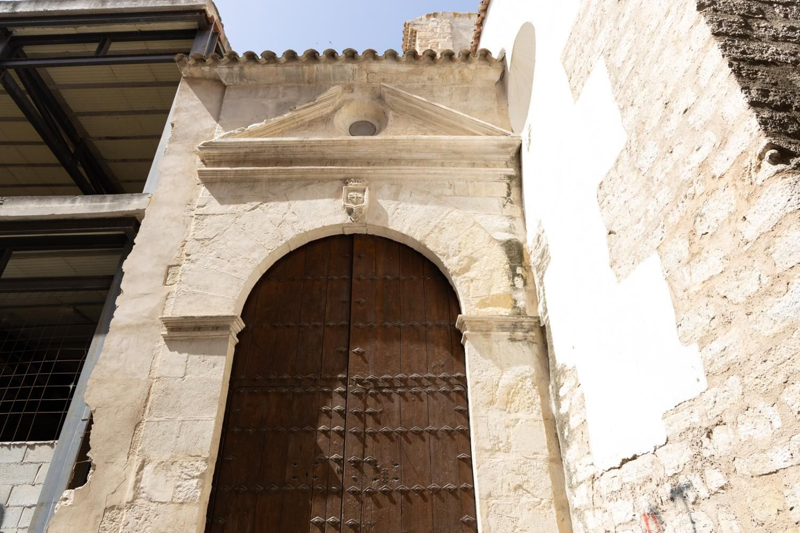 El interior de la iglesia de Santo Domingo de Jaén, al detalle.